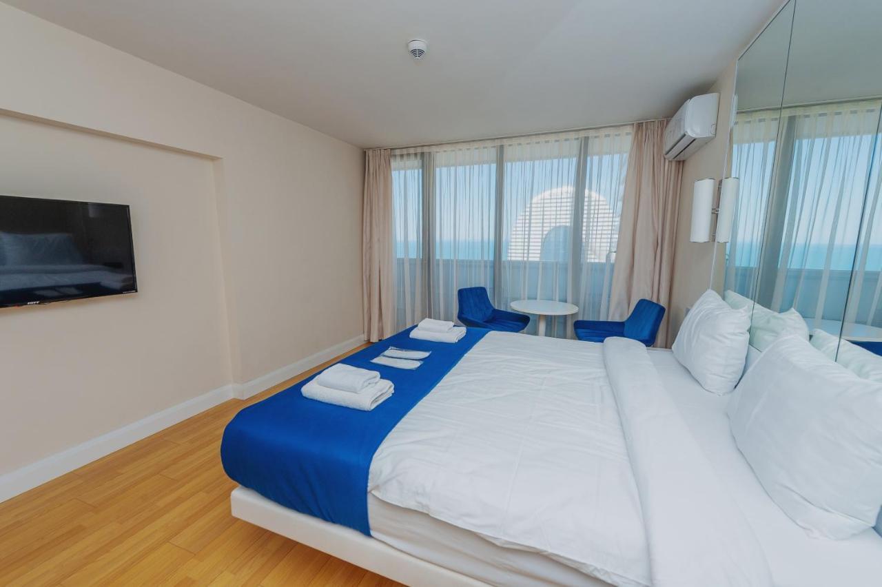 Orbi City Suite Батуми Экстерьер фото