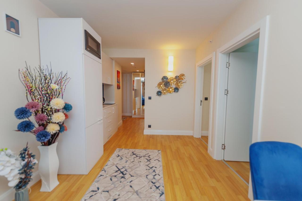 Orbi City Suite Батуми Экстерьер фото