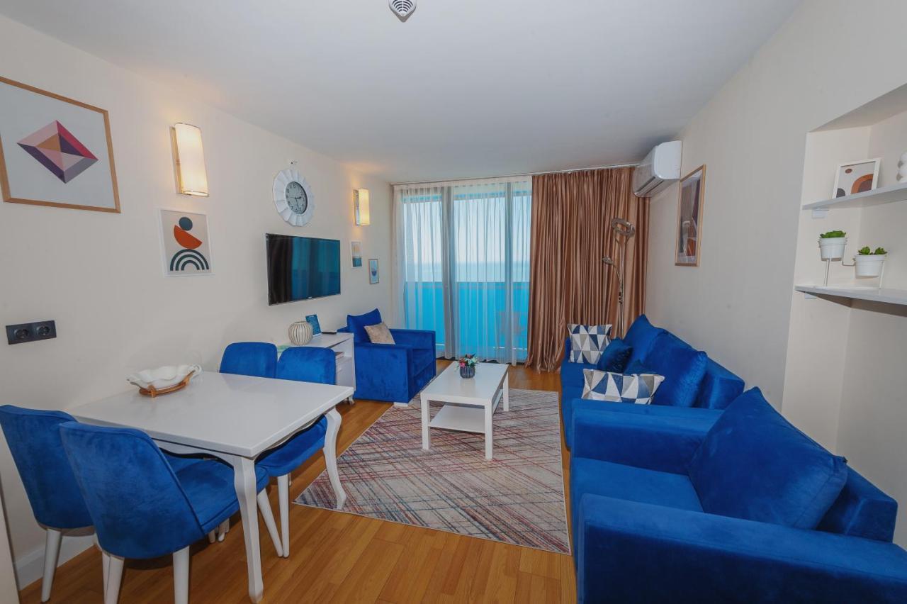 Orbi City Suite Батуми Экстерьер фото