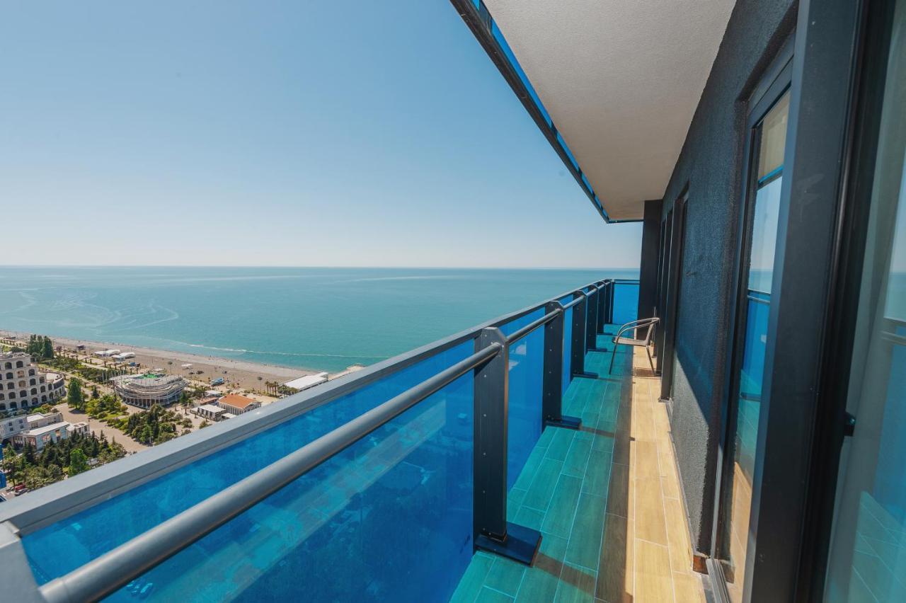 Orbi City Suite Батуми Экстерьер фото