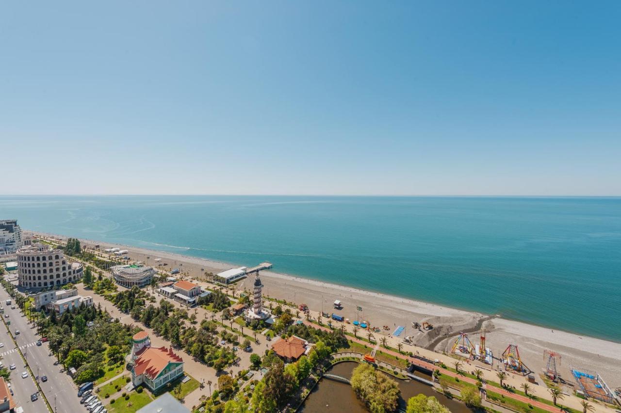Orbi City Suite Батуми Экстерьер фото