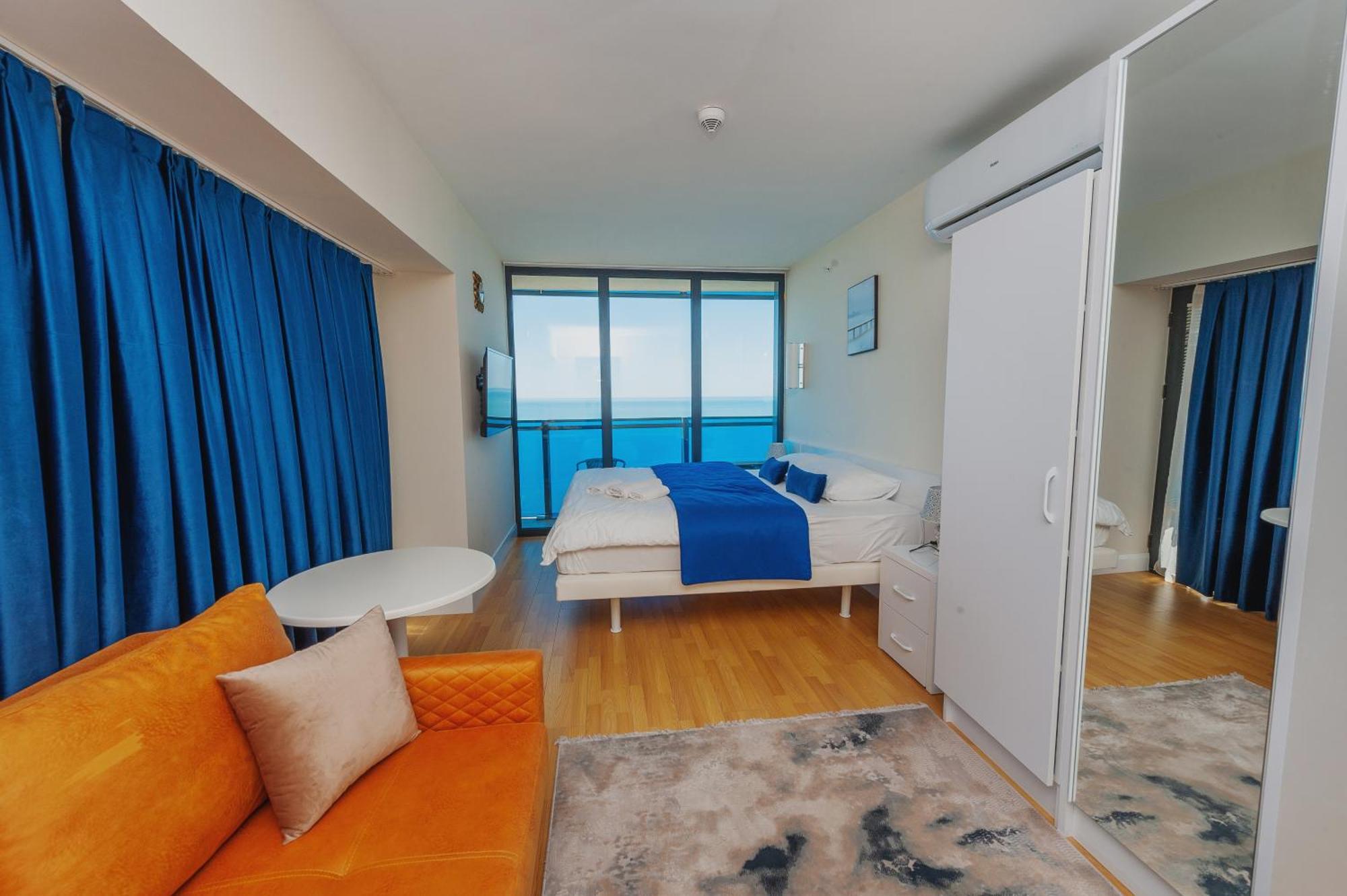 Orbi City Suite Батуми Экстерьер фото