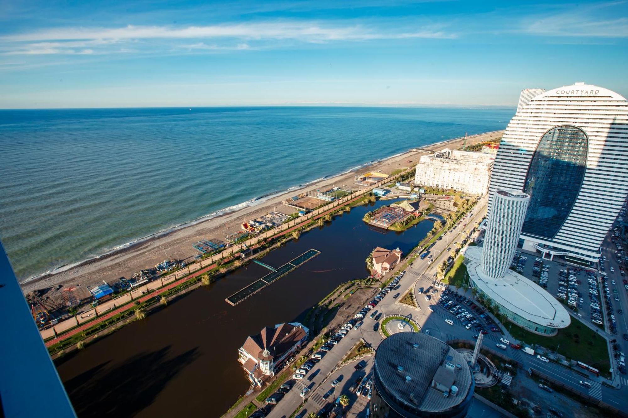 Orbi City Suite Батуми Экстерьер фото